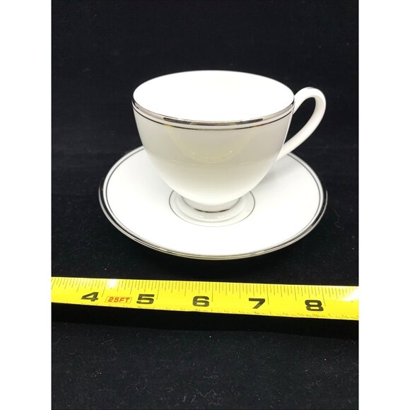 2 Waterford Kilbarry Platinum Cups and Saucers Footed Coffee Tea Fine Bone China - Picture 2 of 12